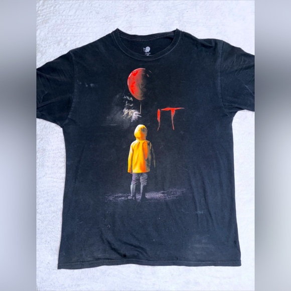 IT movie t-shirt - Picture 1 of 4